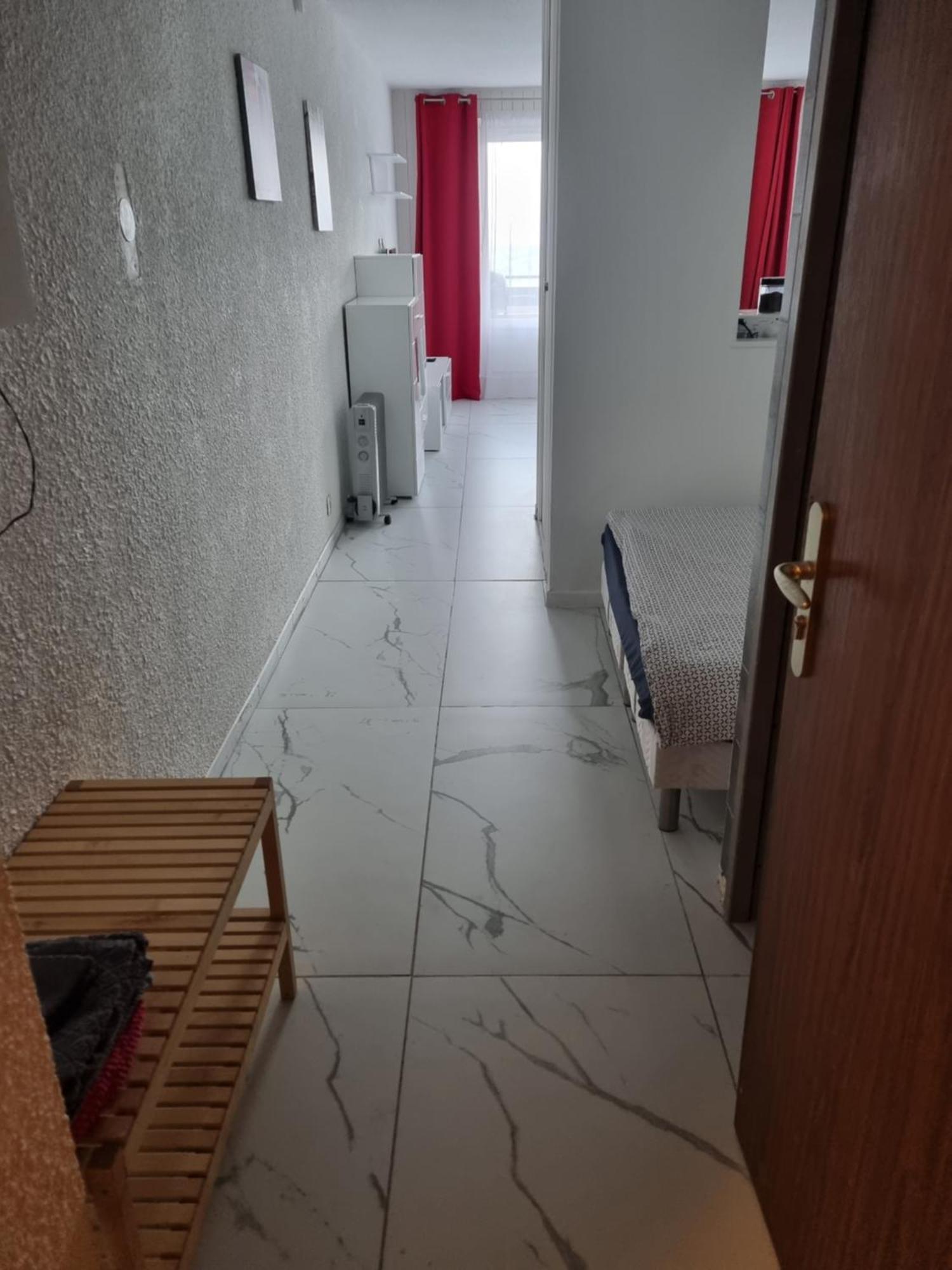 les éffalées Thollon-les-Memises Exterior foto
